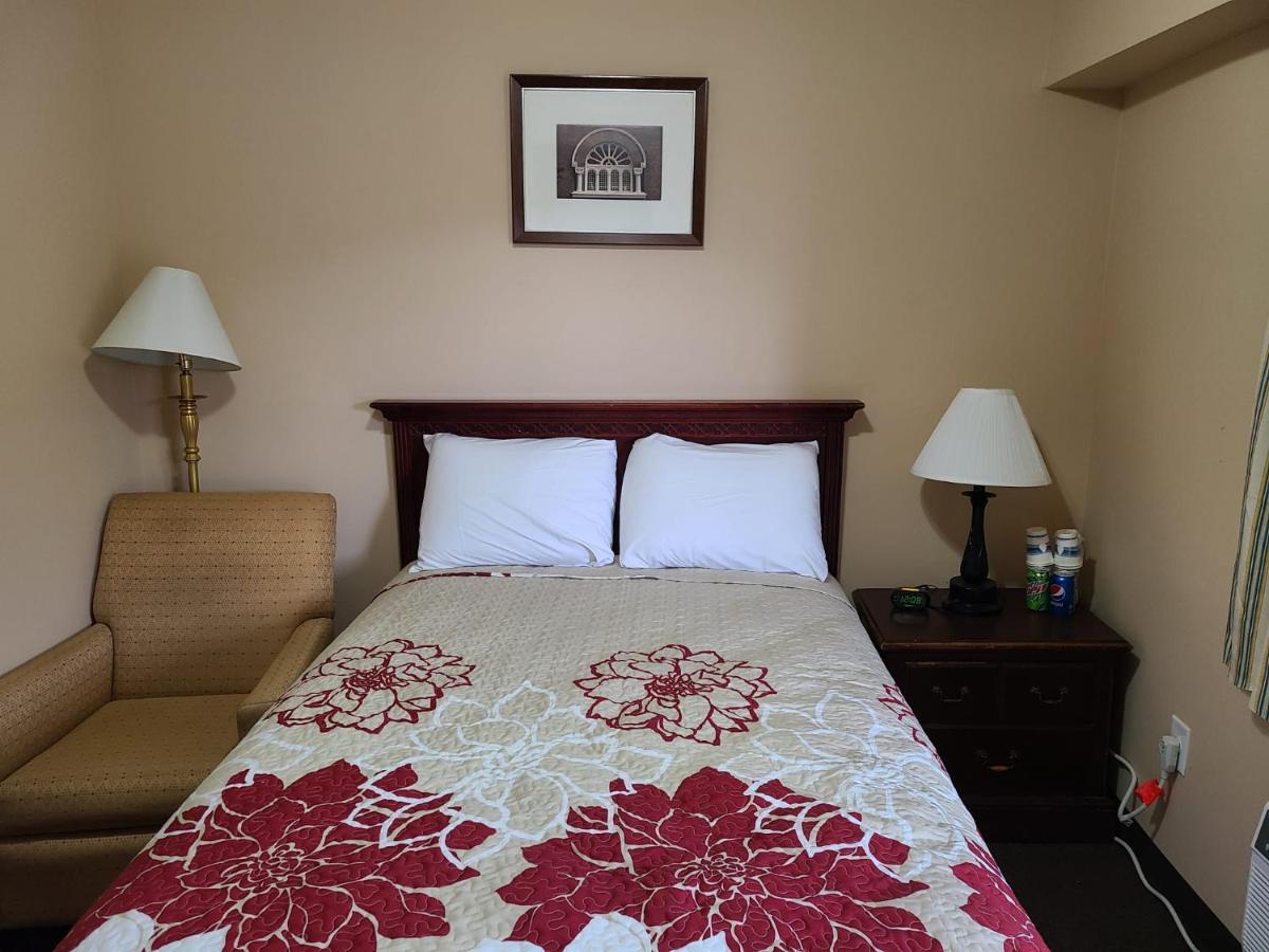 Clarysville Motel Frostburg Dış mekan fotoğraf