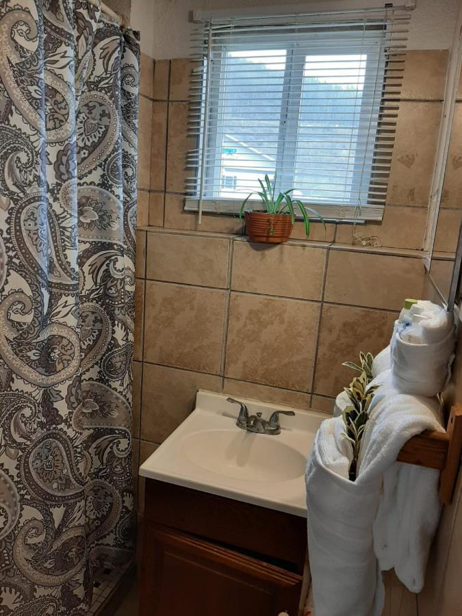 Clarysville Motel Frostburg Dış mekan fotoğraf
